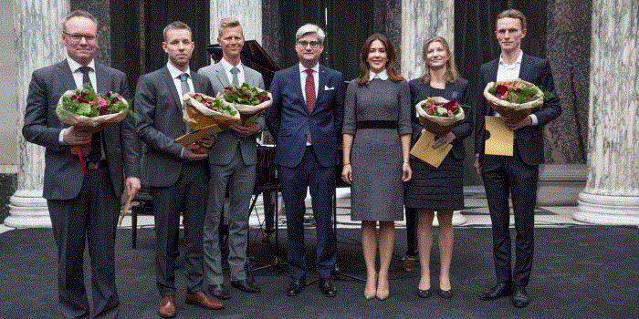 The five new EliteForsk winners. Professor Thomas Lars Andresen is second from the left. Photo: Ditte Valente